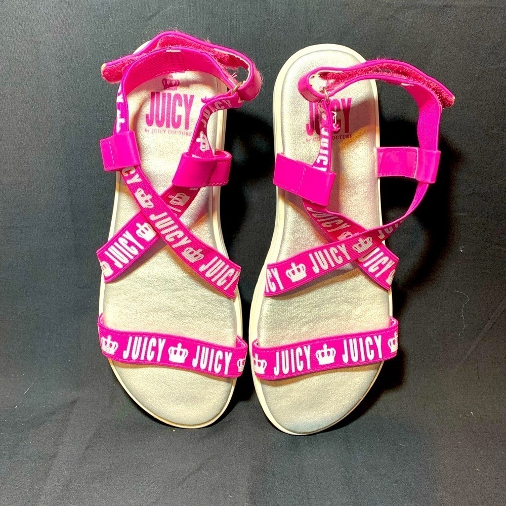 Juicy Couture Girls Size 5 Pink and White Elastic Sandals
